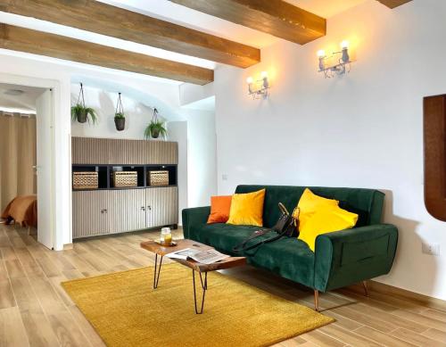 Conforti Suite — 4-Star Luxury Hotel in Salerno, Italy