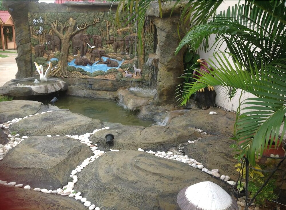 Sapmanee Resort — Chaiyaphum