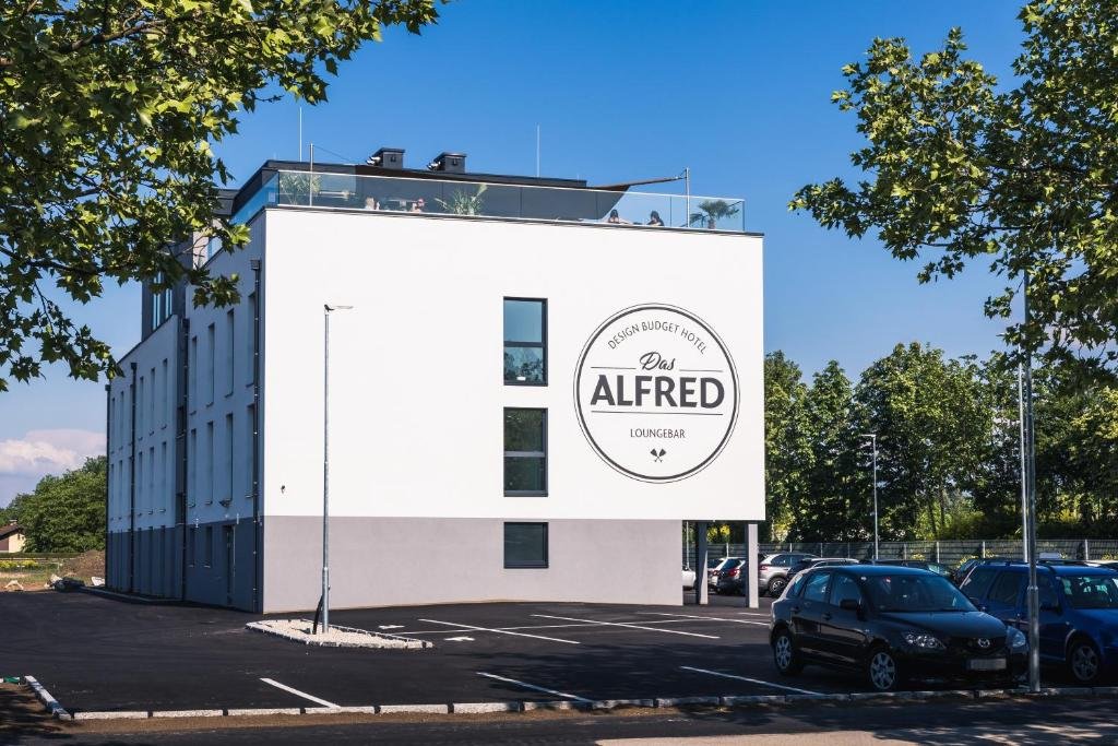 Das Alfred - carbon neutral hotel in Sankt Poelten