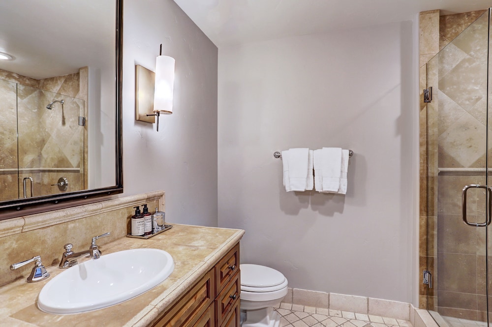 The Arrabelle A RockResort by Vail Resorts - photo 153