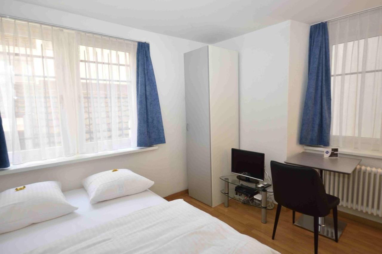 Studio at Famous Location Stork 21 - last minute hotel in Zurich