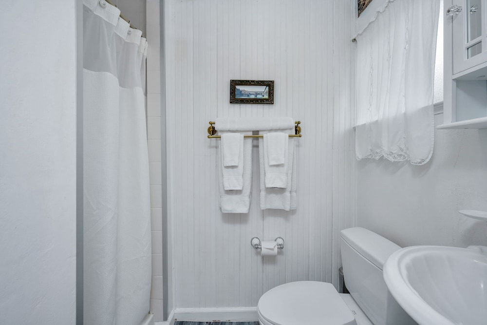 Calistoga Wine Way Inn - photo 104