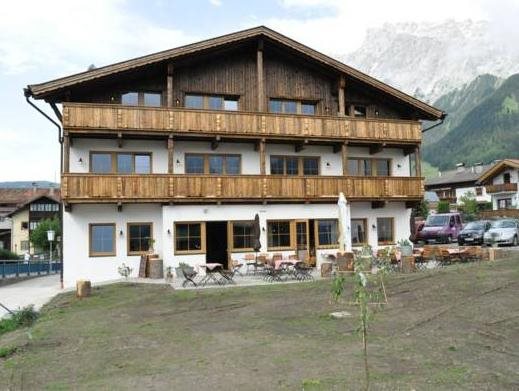 Hotel zum Urviech Erwachsenenhotel in Ehrwald, Austria