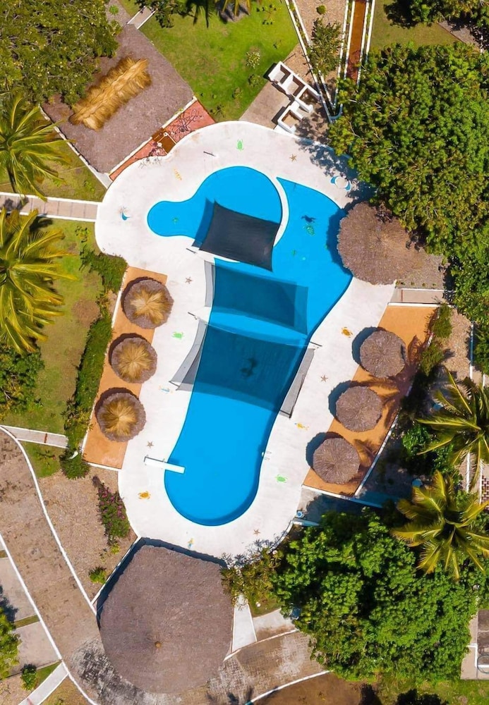 Hotel & Club Campestre Altos Paraiso in Puerto Escondido, Mexico