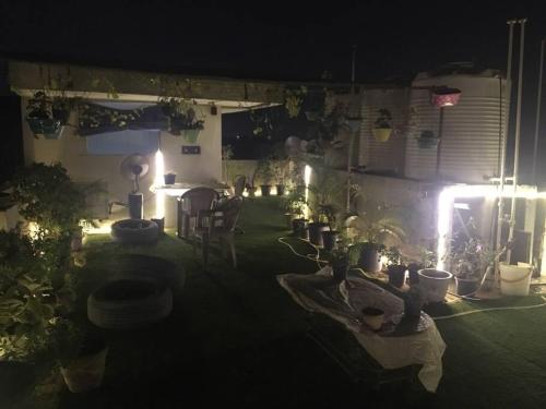 Gbw: Bedroom Bath in Apartment; Sky Garden Access