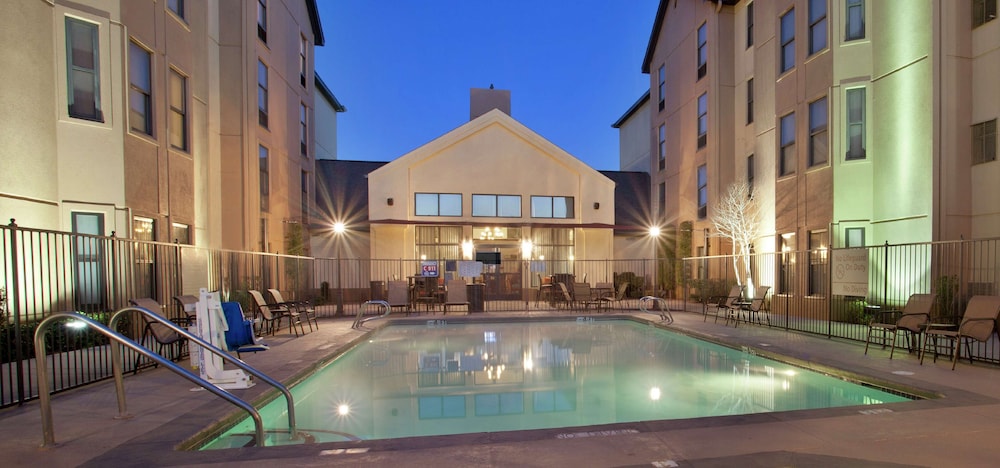 Hampton Inn & Suites El Paso Airport - photo 44