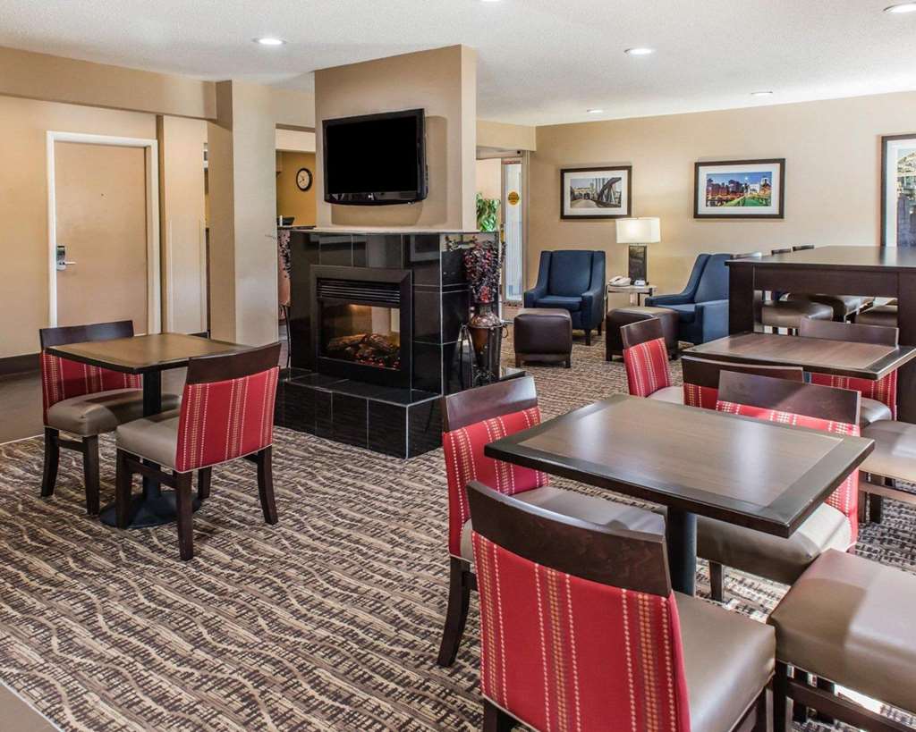 Comfort Inn Belle Vernon - photo 29