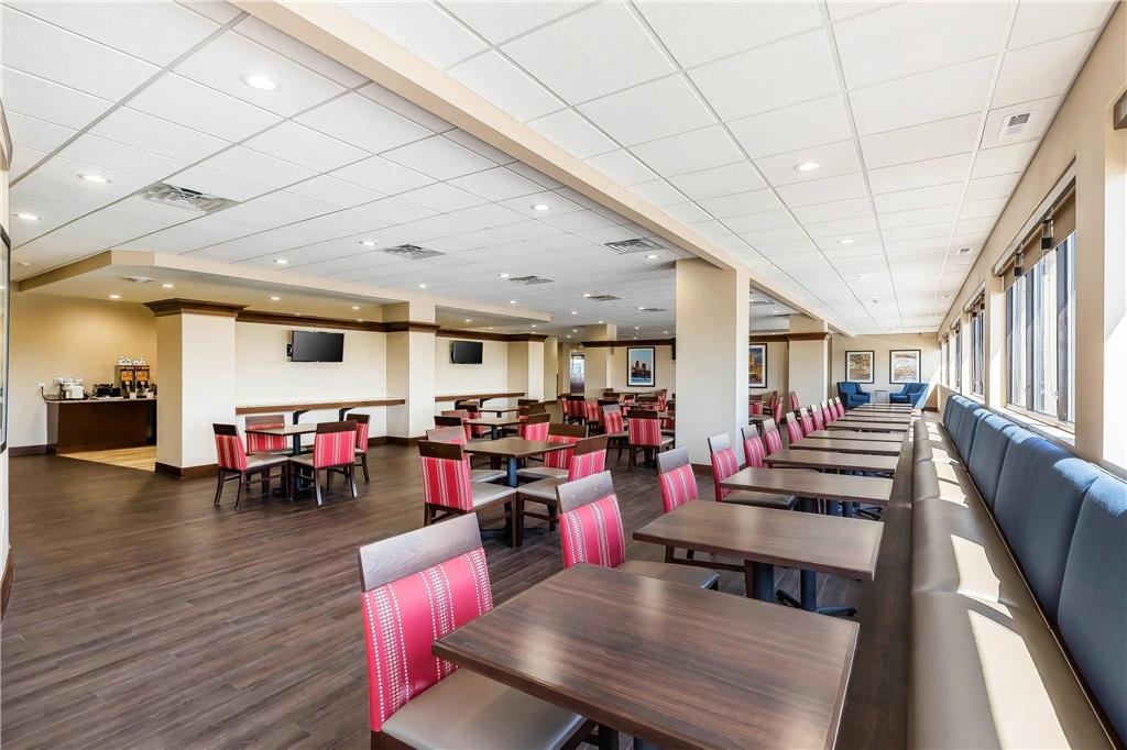 Comfort Inn & Suites Event Center - photo 22