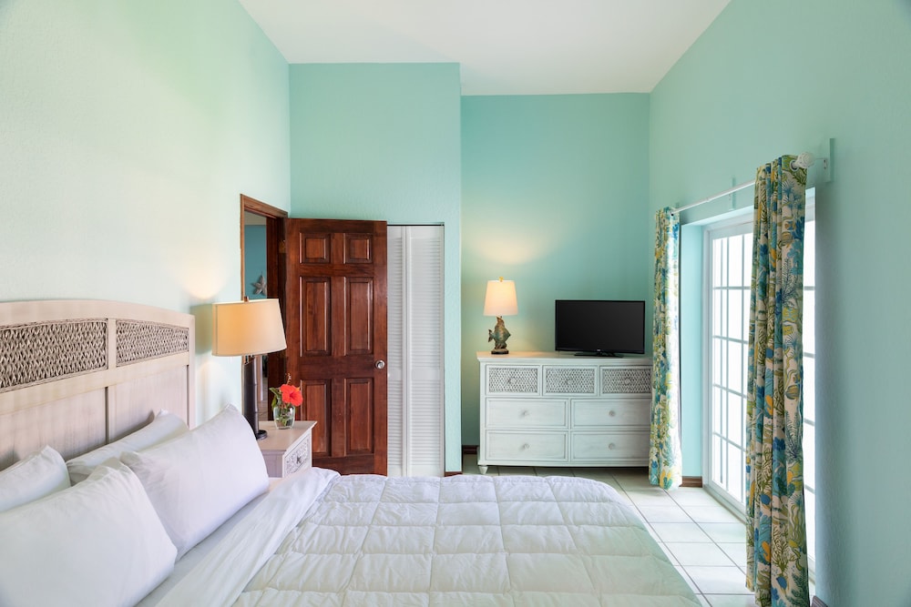 Grassy Flats Resort & Beach Club - photo 9