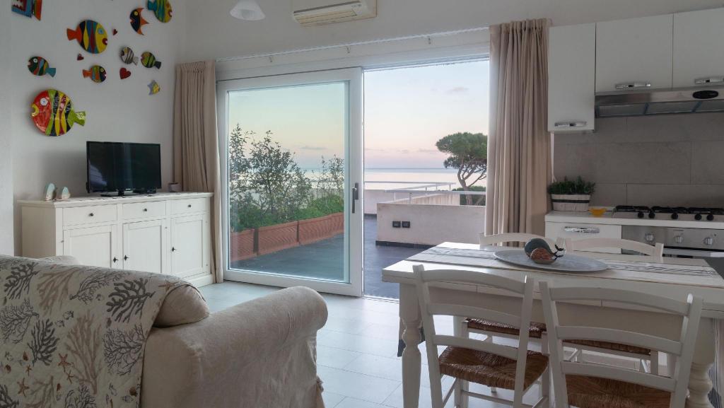 La Casa Sul Mare — 4-Star Luxury Hotel in Orosei, Italy