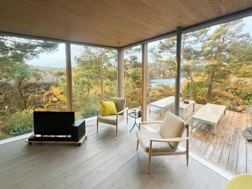 Architect Designed Cabin With Fjordviews — 4-Star Luxury Hotel in Risor, Norway