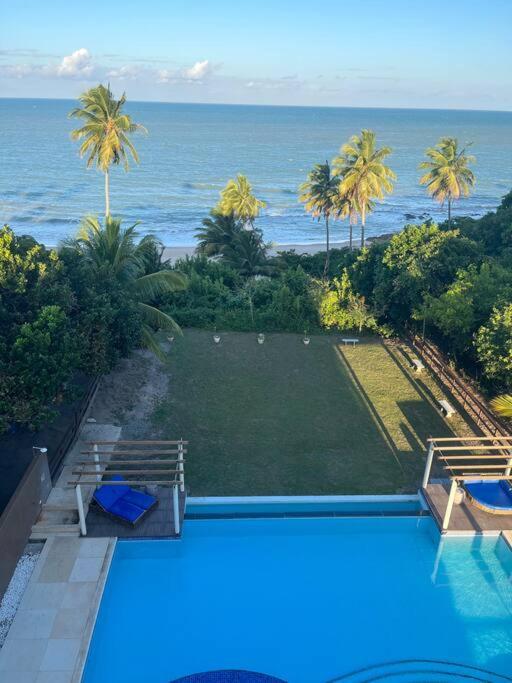 Flat Beira Mar Carapibus — 4-Star Luxury Hotel in Conde, Brasil