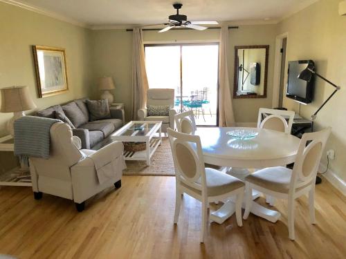 2008 Marsh Walk in Seabrook Island, United States