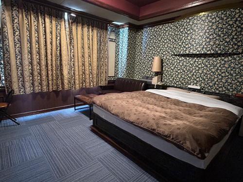 Hotel Sunset — carbon neutral stay, Choshi