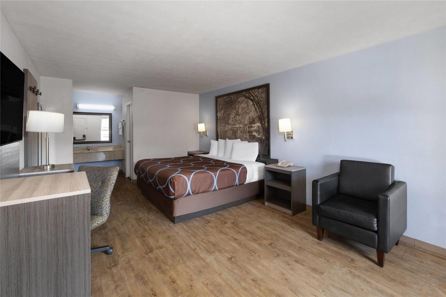Super 8 by Wyndham Covington - photo 17
