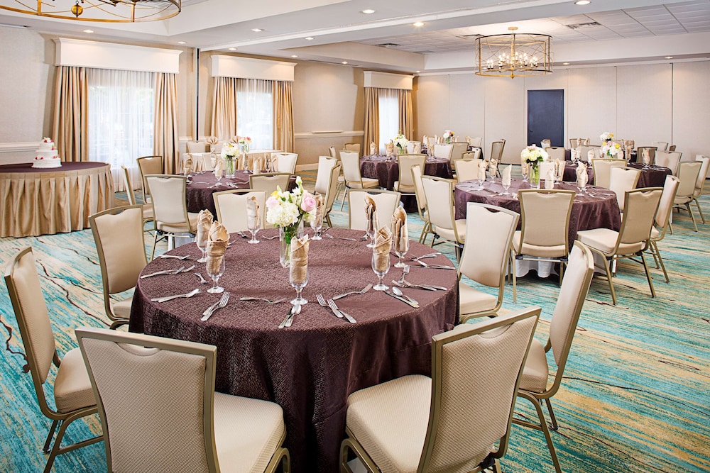Embassy Suites by Hilton Destin Miramar Beach - photo 20