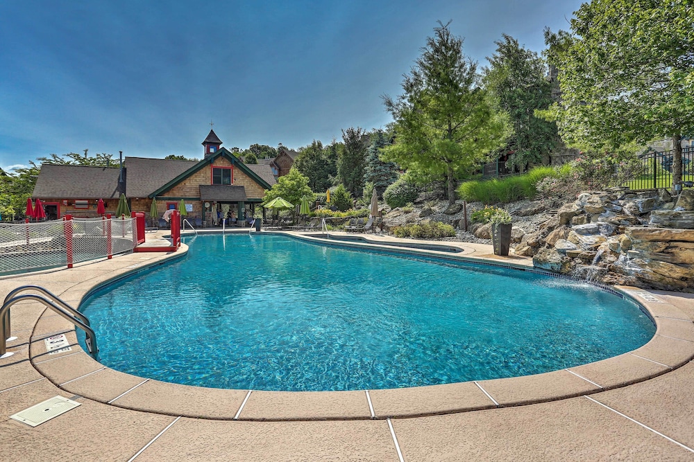 1 Mi to Mountain Creek Resort: Condo w Balcony - photo 3