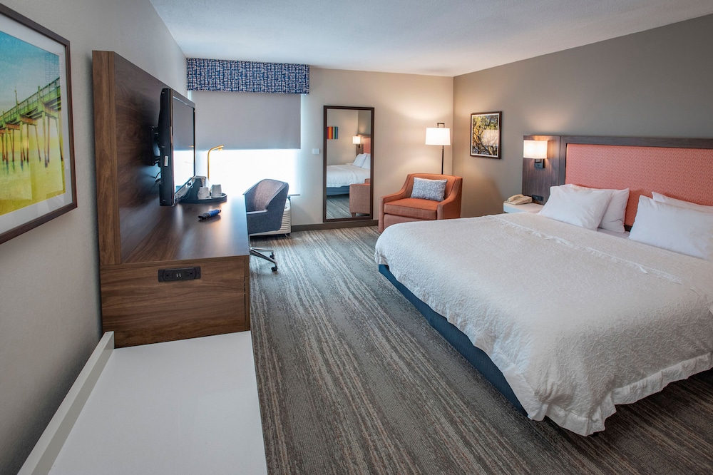 Hampton Inn Pensacola Airport - photo 20