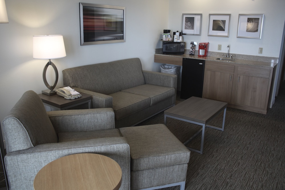 Holiday Inn Express Munising Lakeview by IHG - photo 21