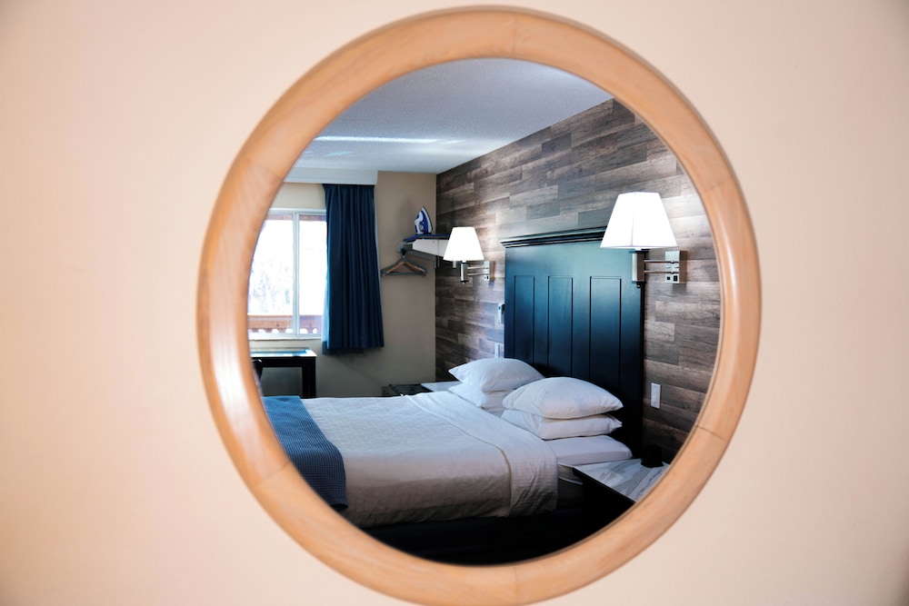 Salida Inn & Monarch Suites - photo 32