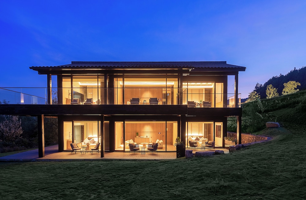 Country Retreats Zhangjiajie Manson Resort in Zhangjiajie, People's Republic of China