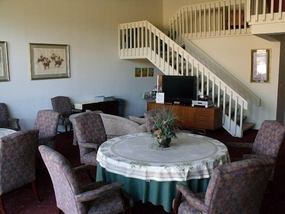 The Inn at Houndslake - photo 53