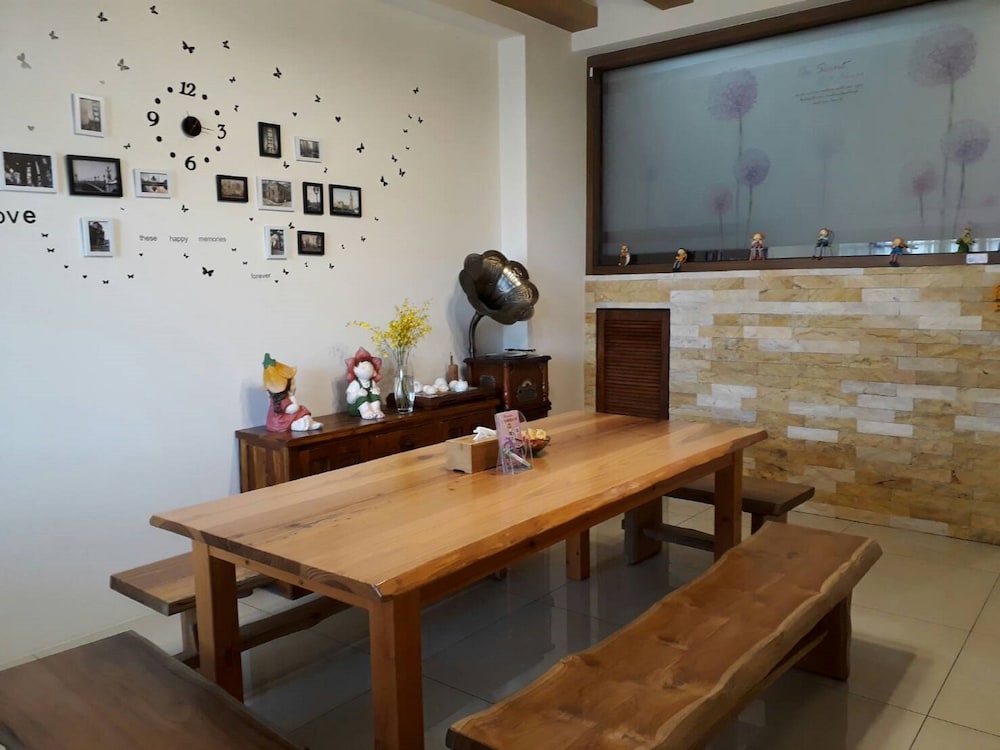 Light Travel - last minute hotel in Yilan