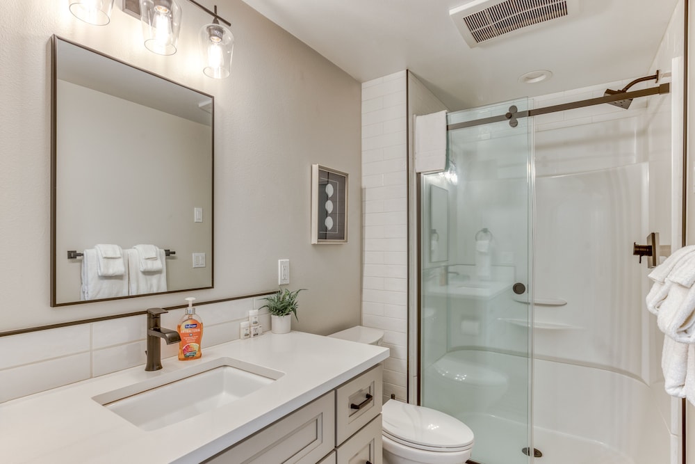 Sand & Sea Resort Condominiums - photo 915