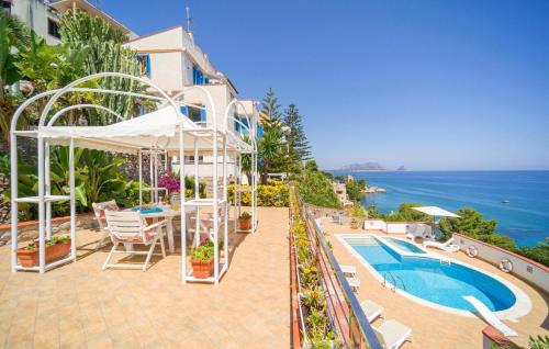 Nice Home In Altavilla Milicia — 4-Star Luxury Hotel in Altavilla Milicia, Italy