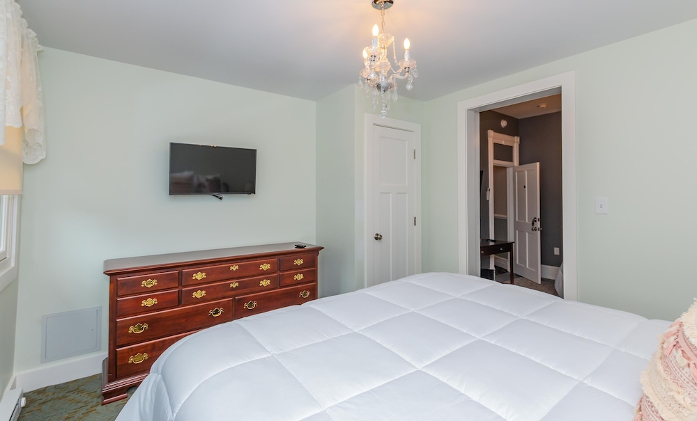 Historic Hotel Broadalbin - photo 23