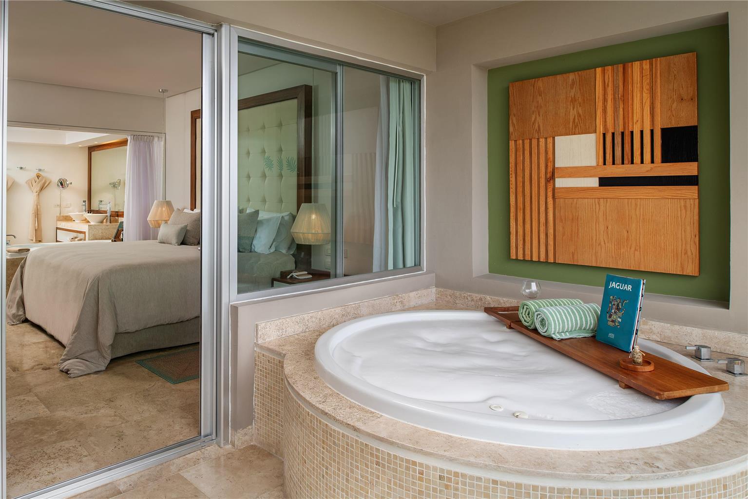 Guest room