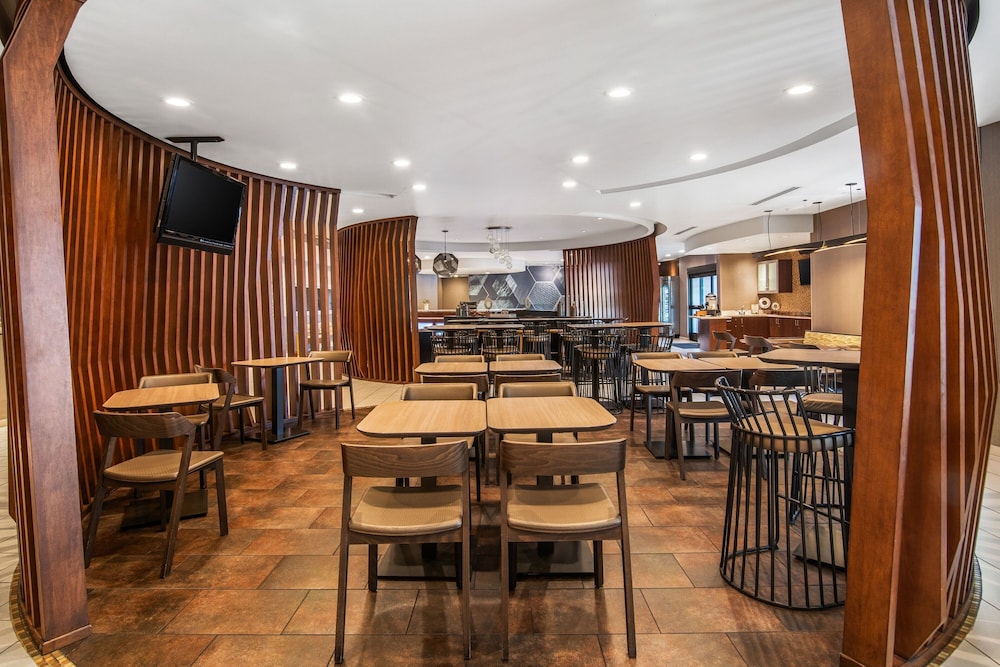 SpringHill Suites by Marriott Las Vegas Henderson - photo 19