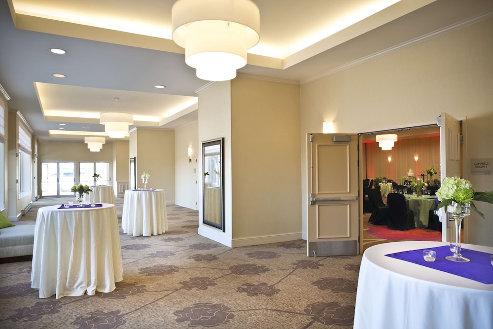Hilton Garden Inn Baltimore White Marsh - photo 41