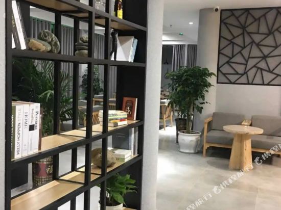 Kailai Hotel - last minute hotel in Bazhong