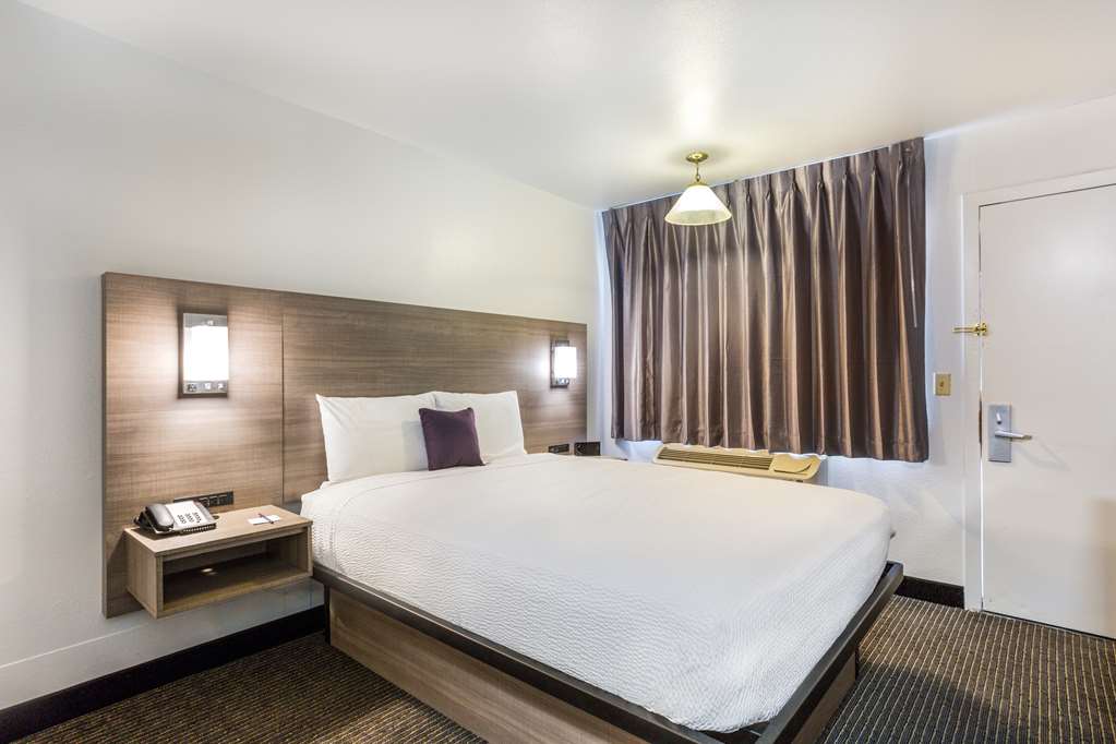 Knights Inn Yuma - photo 3