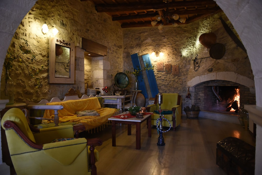 Crete Villa Estia — 4-Star Luxury Hotel in Rethymno, Greece