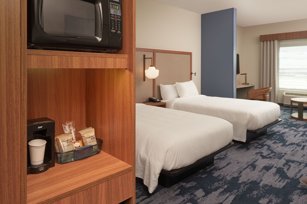 Fairfield Inn & Suites by Marriott West Palm Beach - photo 6