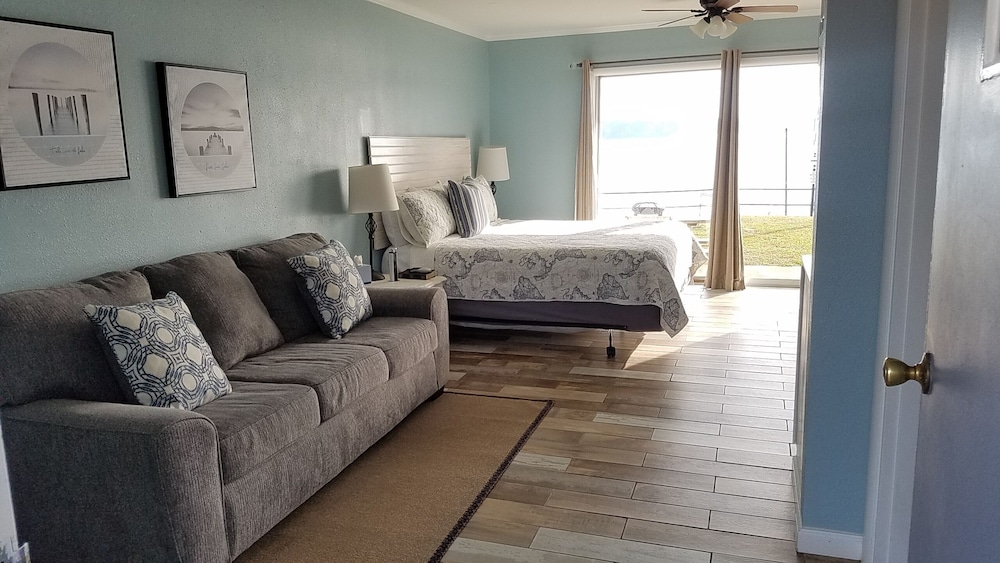 Willow Beach Resort - photo 10
