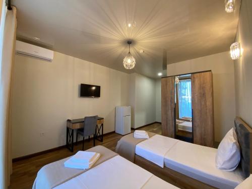 Hotel Leonardo