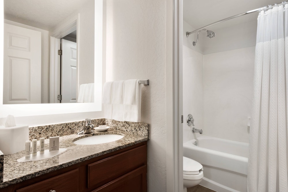 Towneplace Suites by Marriott Boca Raton - photo 30