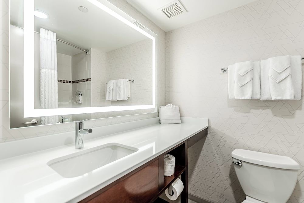 Holiday Inn Express Philadelphia Penns Landing by IHG - photo 39