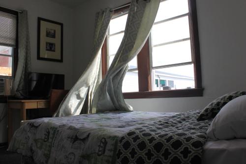 The Beach Hotel - photo 13