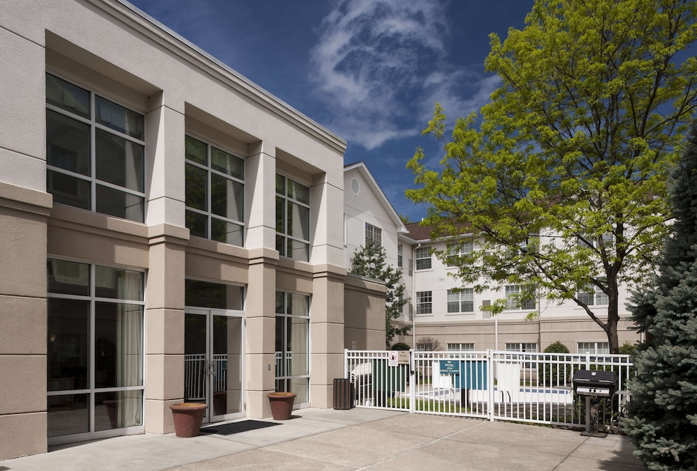 Homewood Suites by Hilton Newark Cranford - photo 55