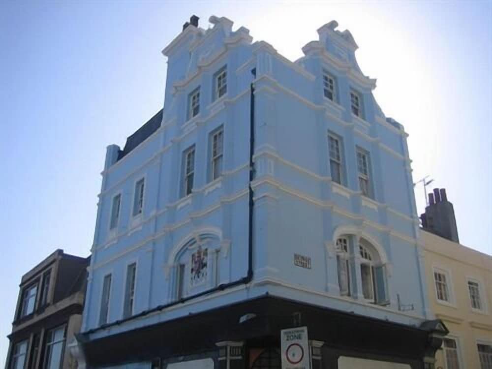 The Old Town Guest House — 4-Star Luxury Hotel in Hastings, United Kingdom