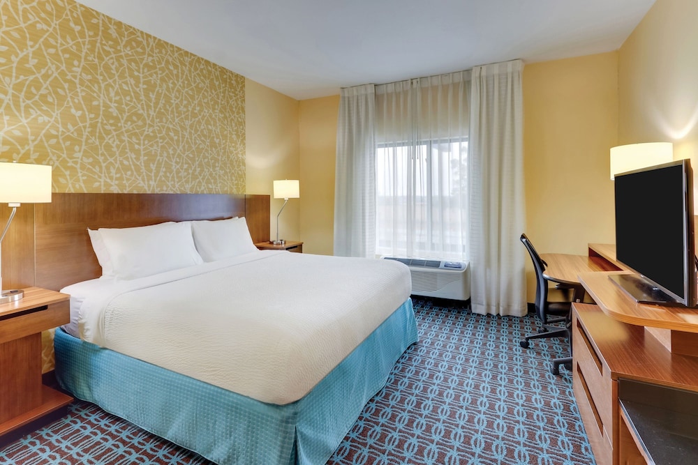 Fairfield Inn & Suites Dunn I 95 - photo 17