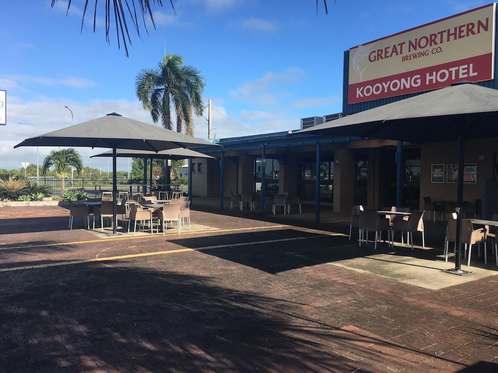 Kooyong Hotel - last minute hotel in North Mackay