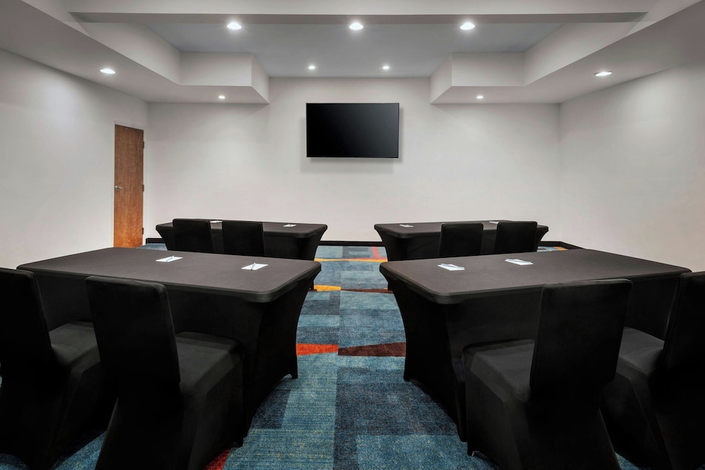 Fairfield Inn & Suites by Marriott Dover - photo 28