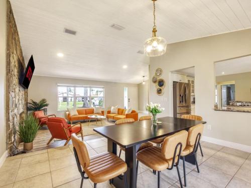 Heated Pool Game Room Cool — Boynton Beach — photo 4