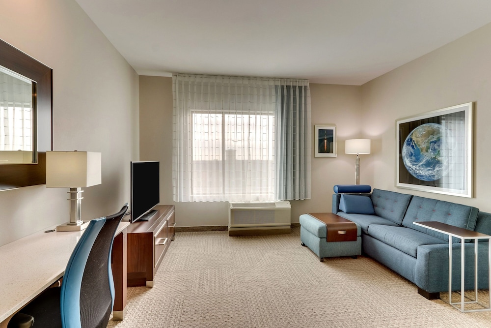TownePlace Suites by Marriott Houston I 10 East - photo 21
