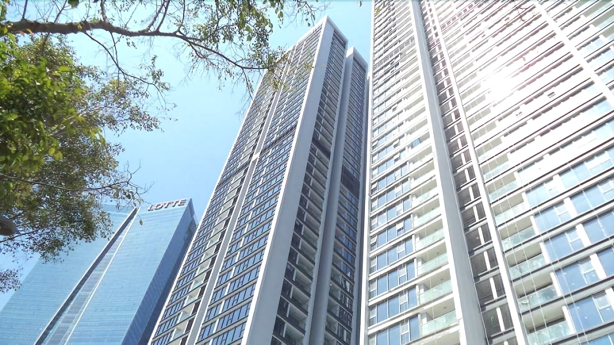 Bayhomes Metropolis Serviced Apartment — 5-Star Luxury Hotel in Hanoi, Vietnam